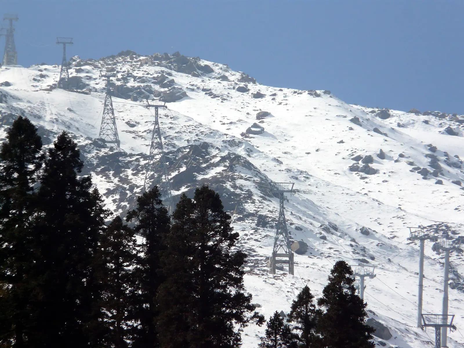 The Gulmarg gondola carrying skiers up the Apharwat slopes in Kashmir